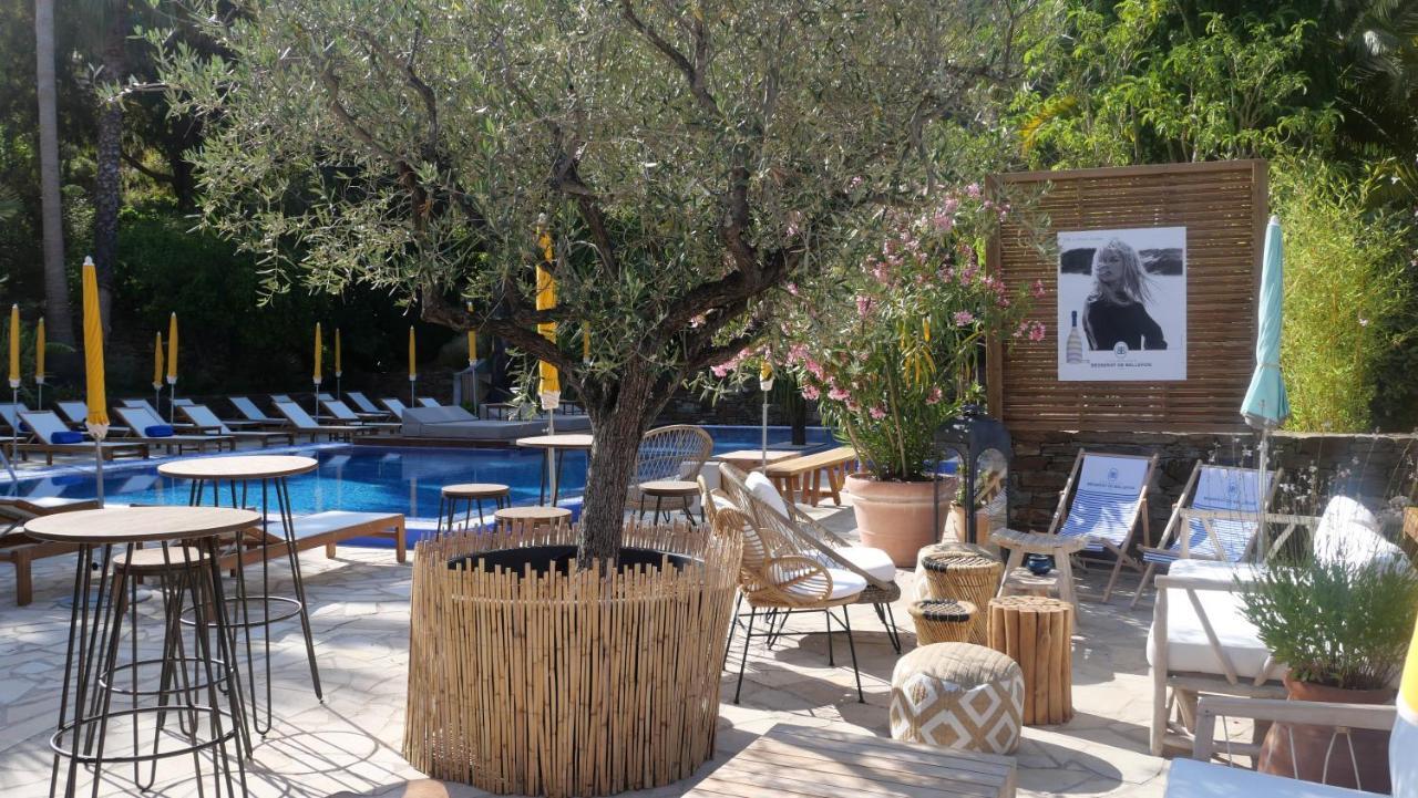 Hotel La Piscine Le Lavandou Exterior photo
