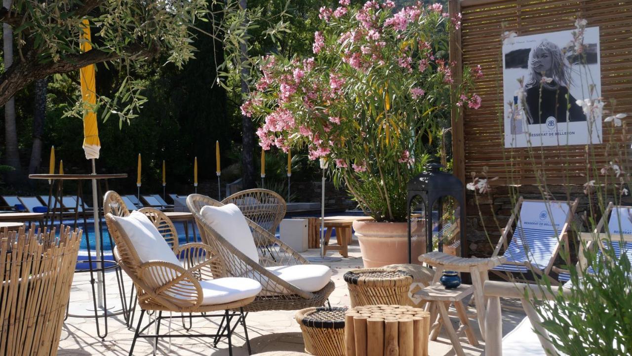 Hotel La Piscine Le Lavandou Exterior photo